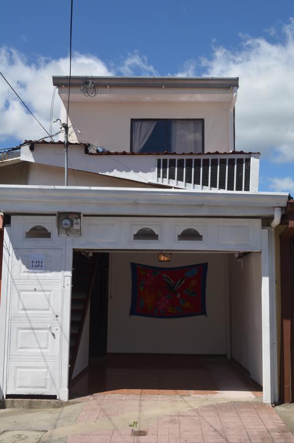 Guesthouse Casa Lapa 阿拉胡埃拉 外观 照片